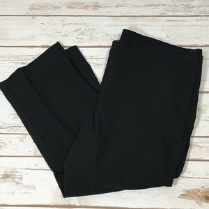 Simply Vera Black Stretchy Capris